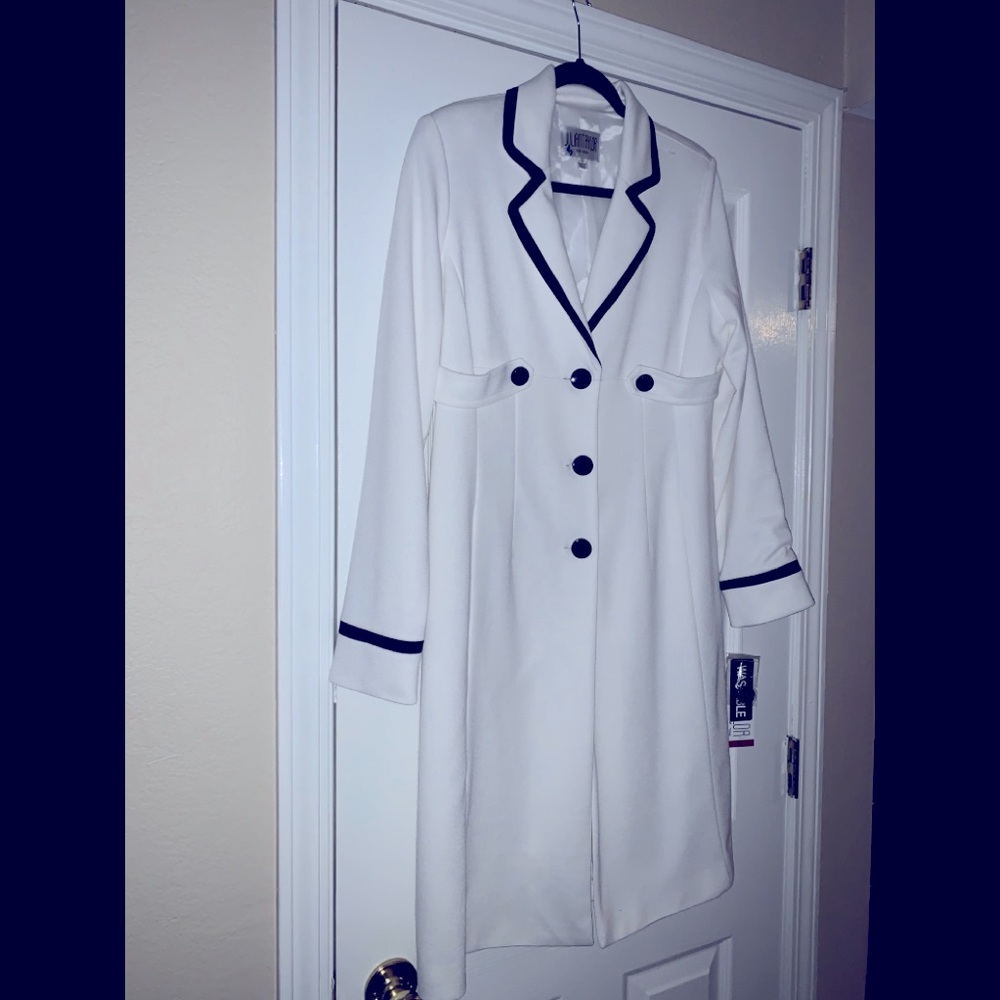 White/Black Coat Dress/Duster